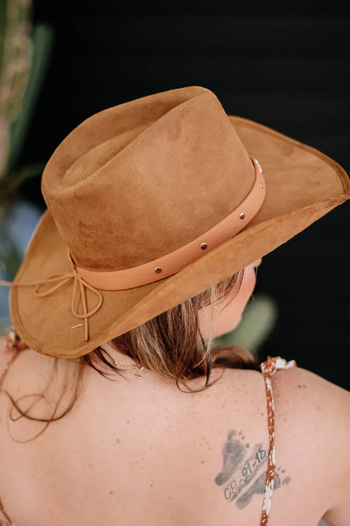 Like A Tumbleweed Suede Hat | Tan